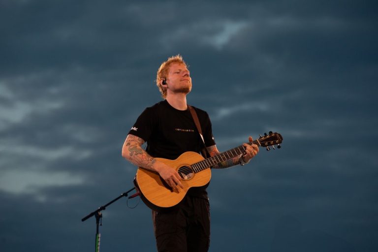 Huru-Hara Tur Dunia Ed Sheeran: Empat Musisi Pendukung Kompak Mundur sebagai Bentuk Solidaritas